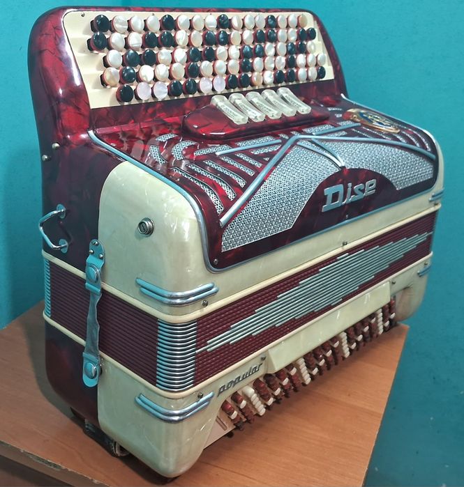 Баян італійський пятирядний Dise, акордеон аккордеон