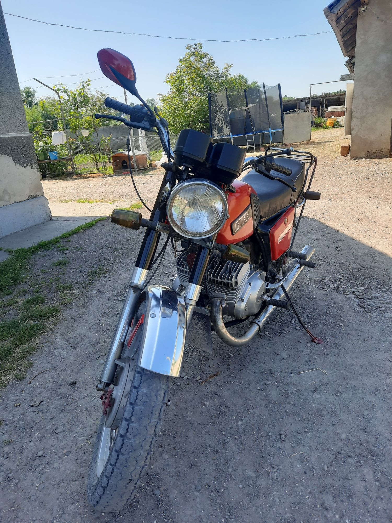 Продам ІЖ юпітер 5