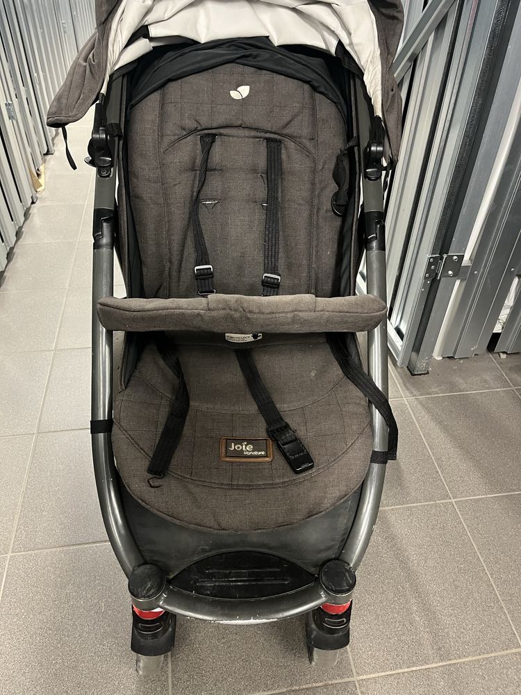 Wózek spacerówka Joie