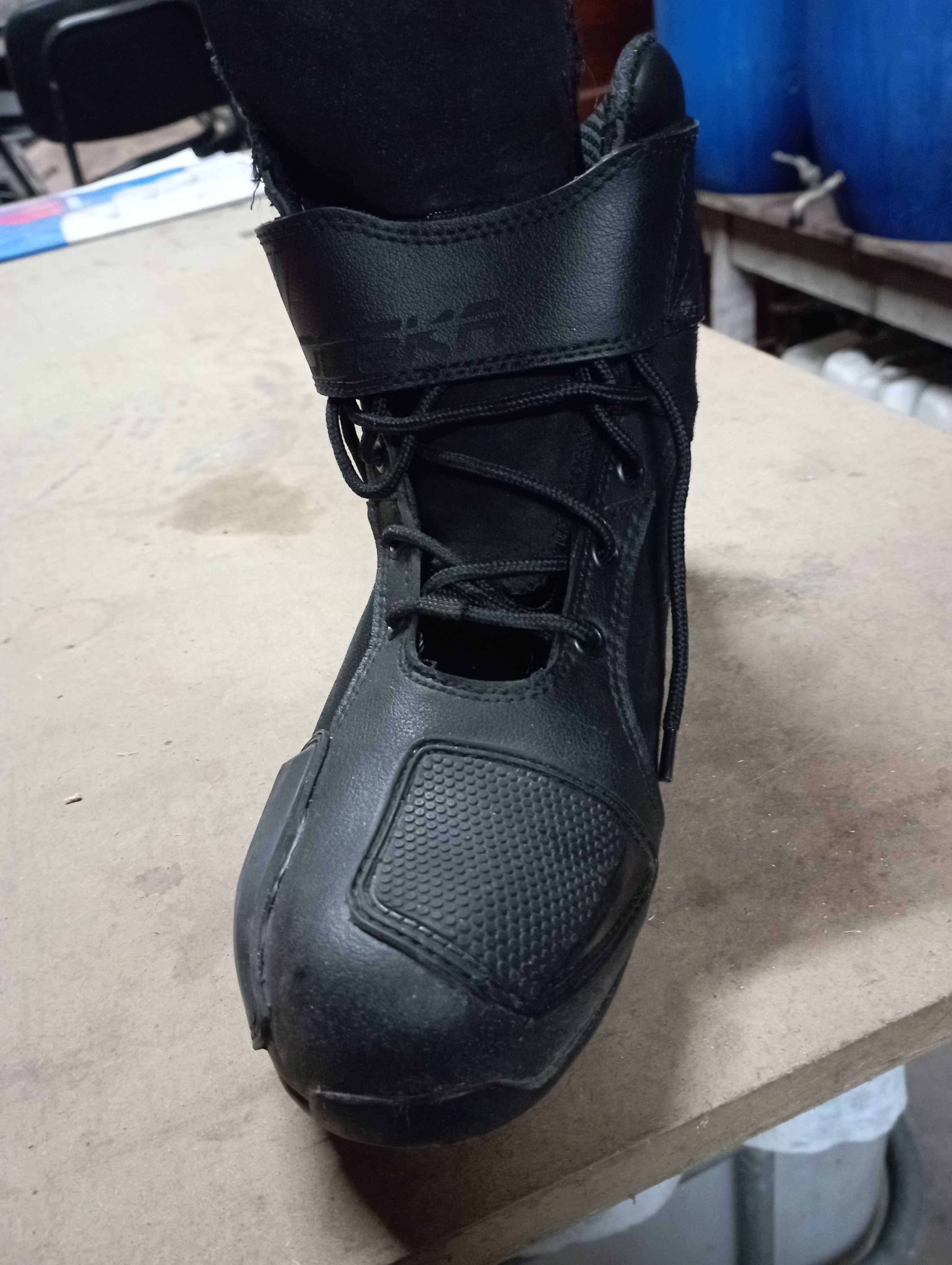 Botas motard novas