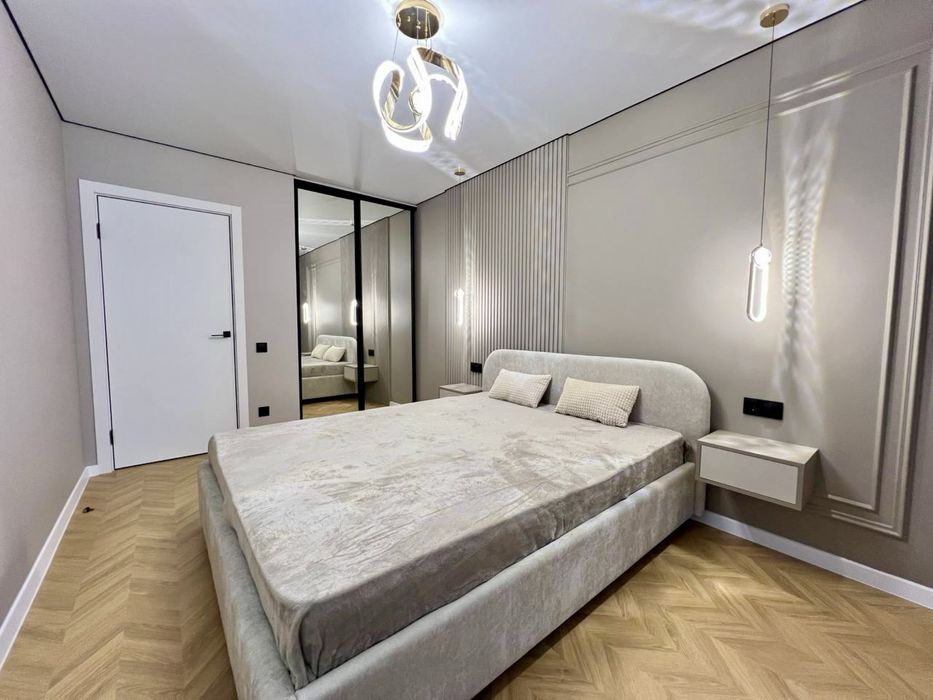 2кім. квартира в новобудові з ремонтом меблями та технікою