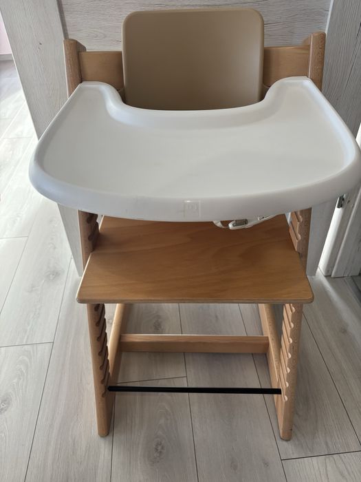 Krzeselko stokke tripp trapp tacka szelki baby set