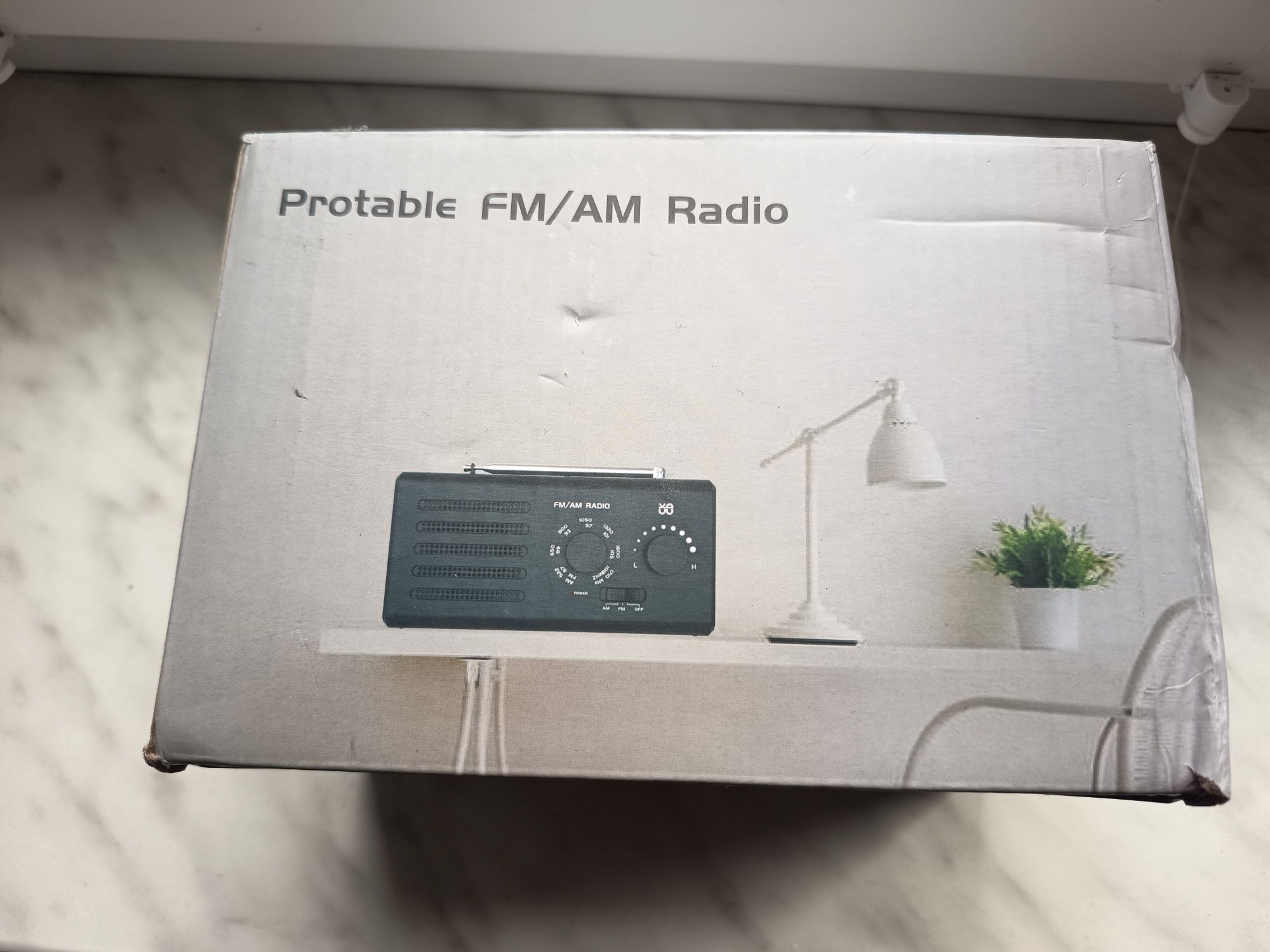 Radio przenośne FM/AM na baterie