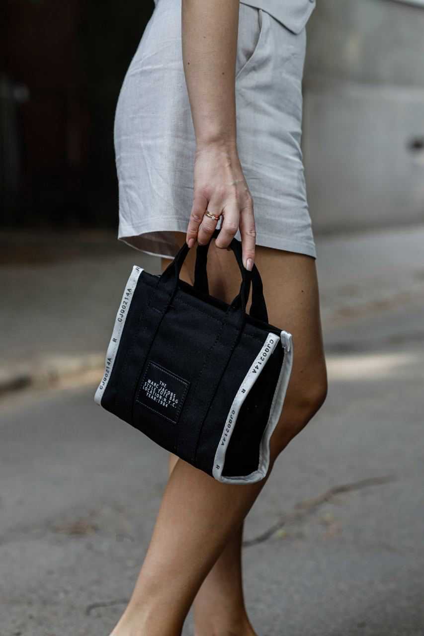 жіноча сумка шопер чорна сумка через плече містка