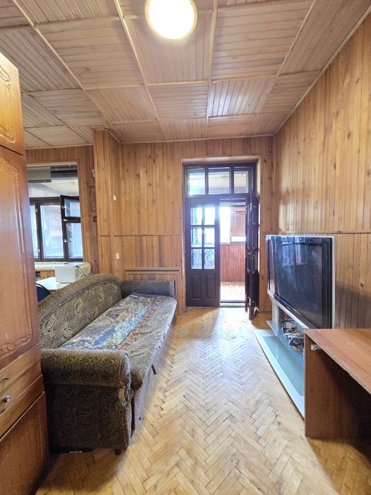 Продам 2х к.кв Центр, м. Защитников Украины, проспект. Героев Харькова