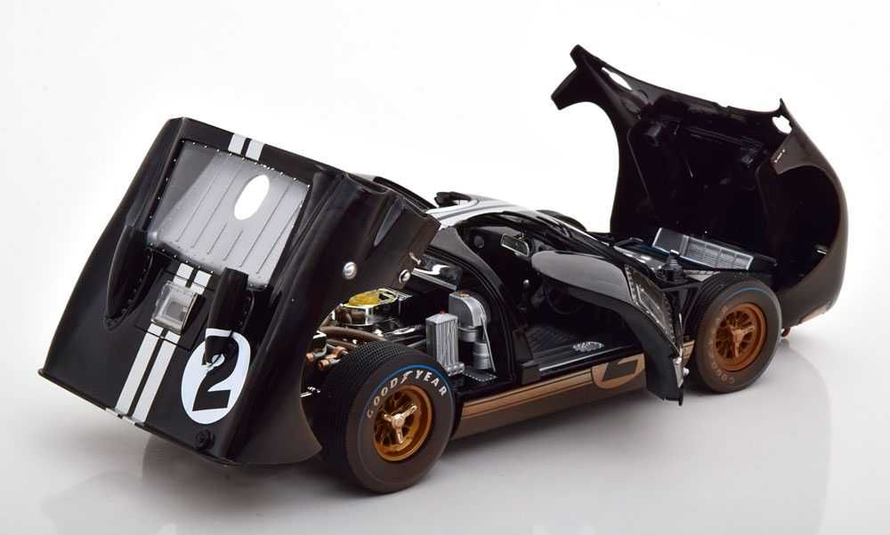 1:18 Shelby Collectibles Ford GT40 MK II #2 24h LeMans 1966 dirty