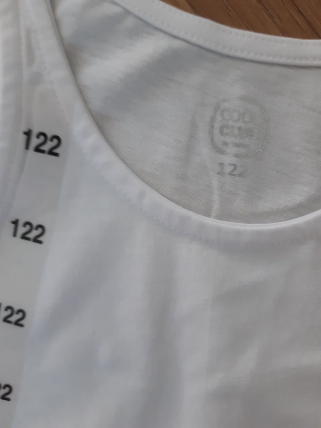 Koszulka na naramkach biała r. 122 NOWA Cool Club Smyk + gratis