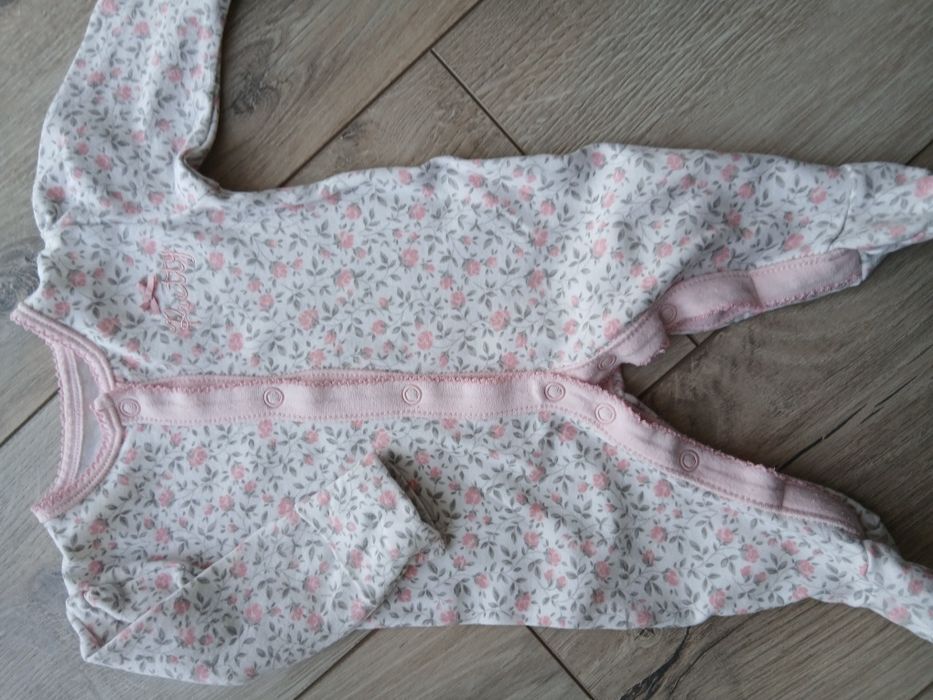 Pajac w kwiatki rozmiar 56