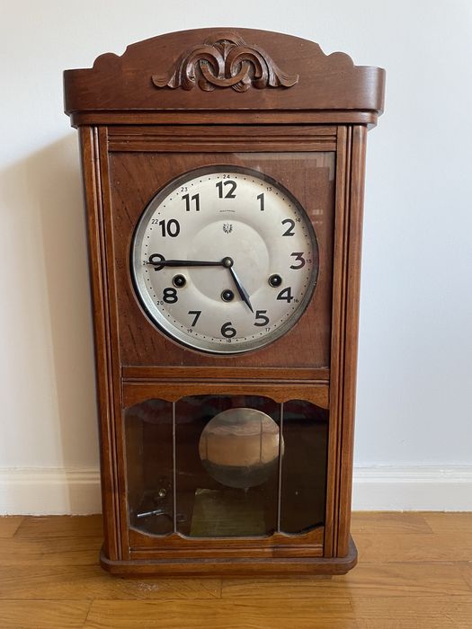 Relógio de parede da Reguladora