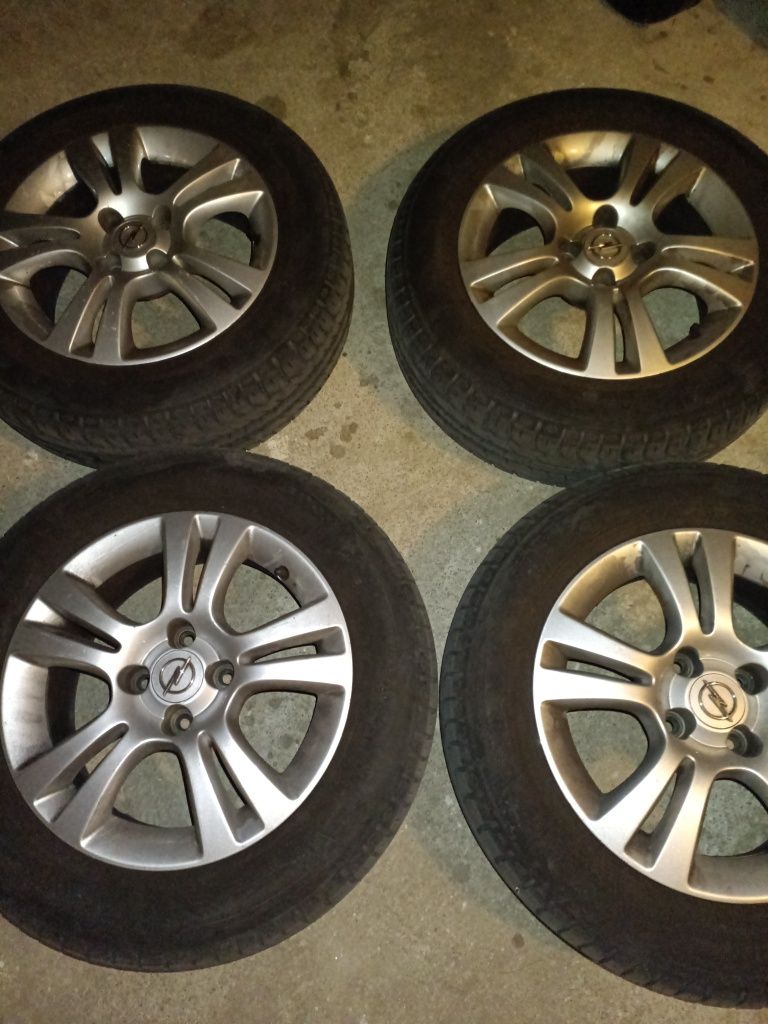 Alufelgi do opla Merivy 4x100
Alufelgi Opel Meriva A Felgi aluminiowe