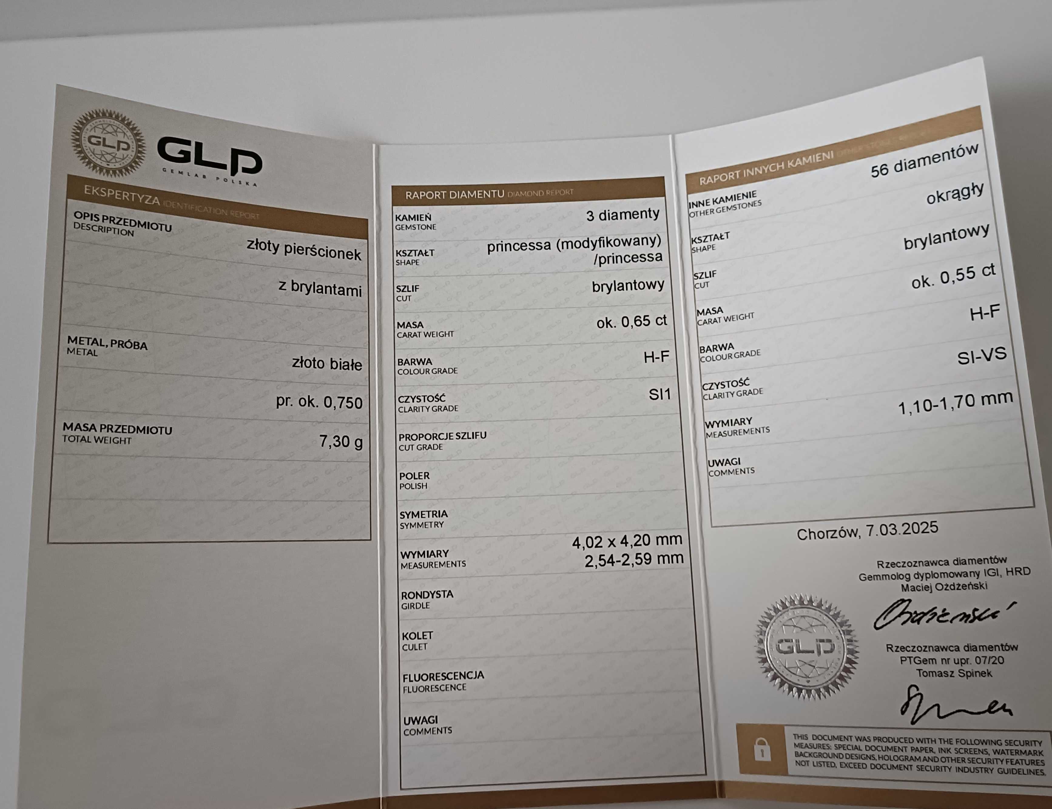 Złoty Pierścionek z brylantami