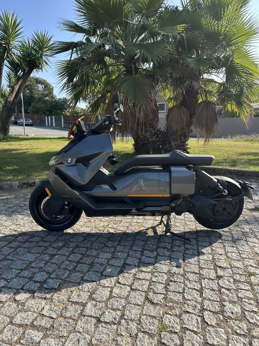 BMW CE 04 elétrica