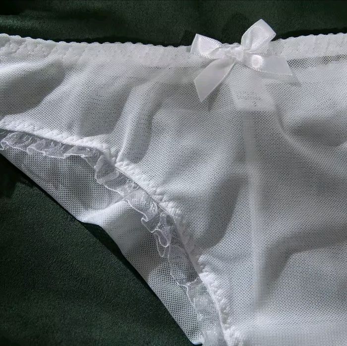 Продам новый комплект нижнего белья