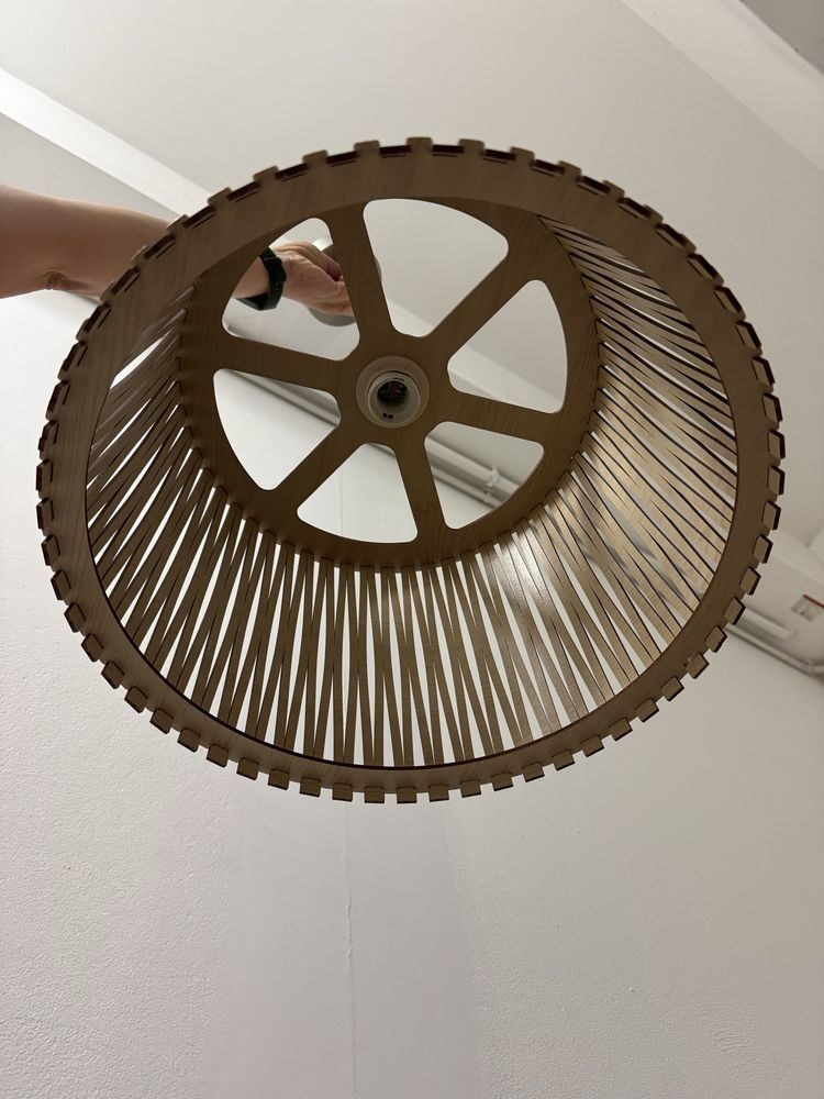 Lampa ażurowa drewniana 38 cm