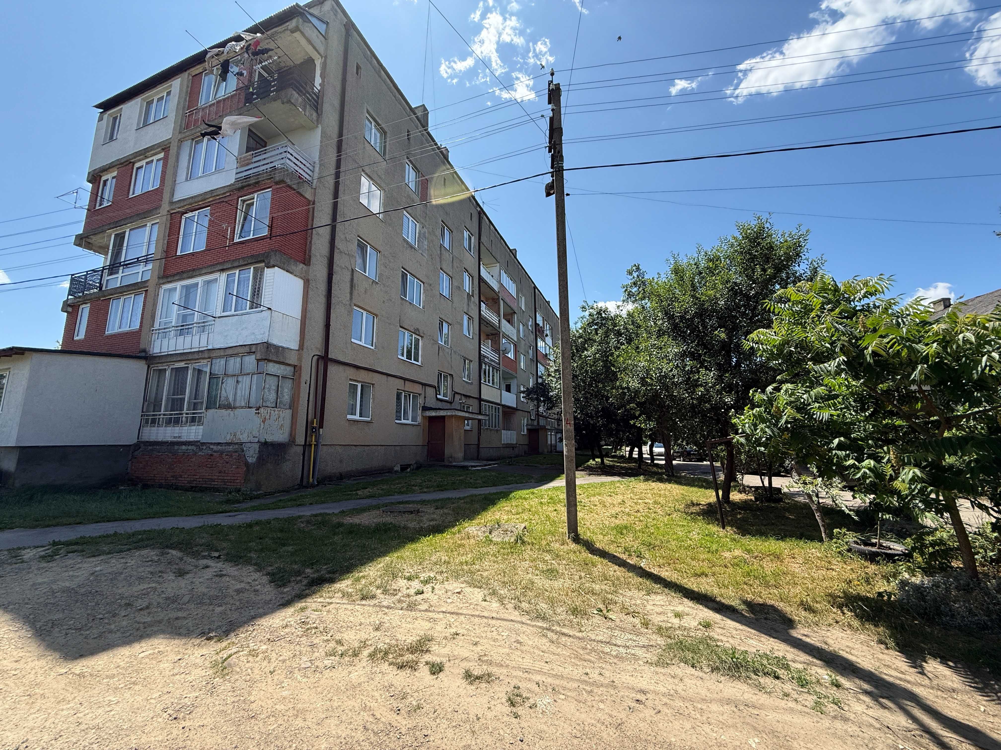 Продається 2-кімнатна чешка  м. Стрий по вул. Грабця 7Б
