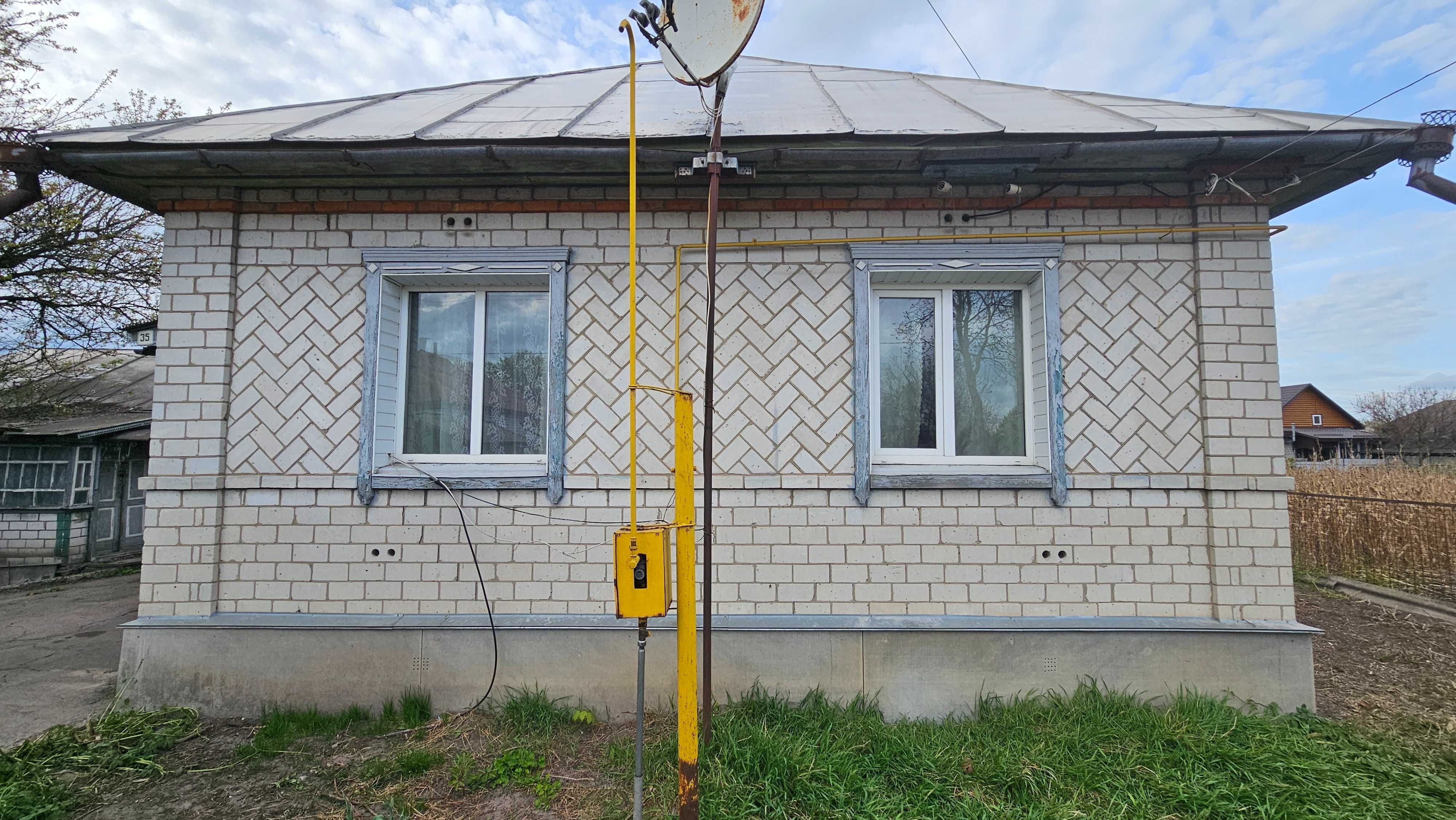 Продам добротний будинок