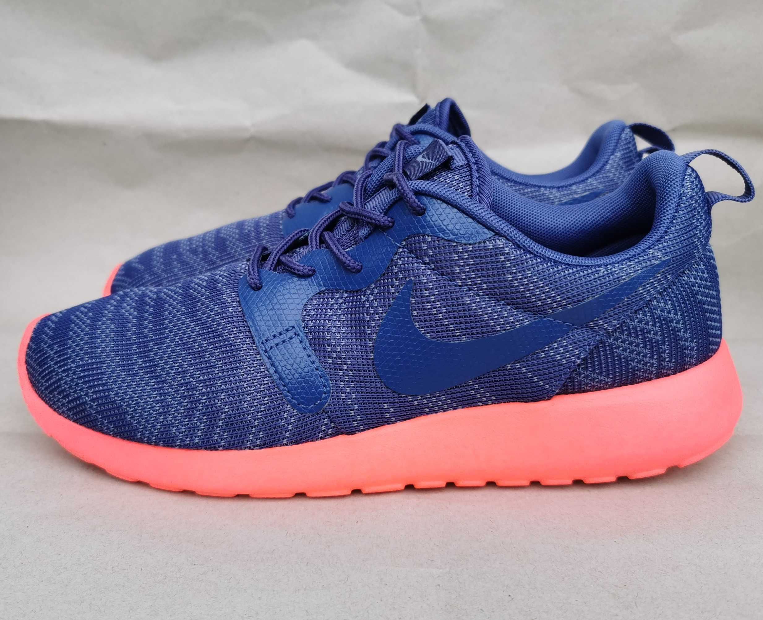 NIKE Rosherun Kjcrd кроссовки 38,5 р. Оригинал