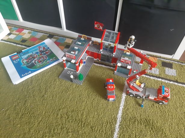 Lego 7945 City remiza strażacka  helikopter 60108  straż pożarna