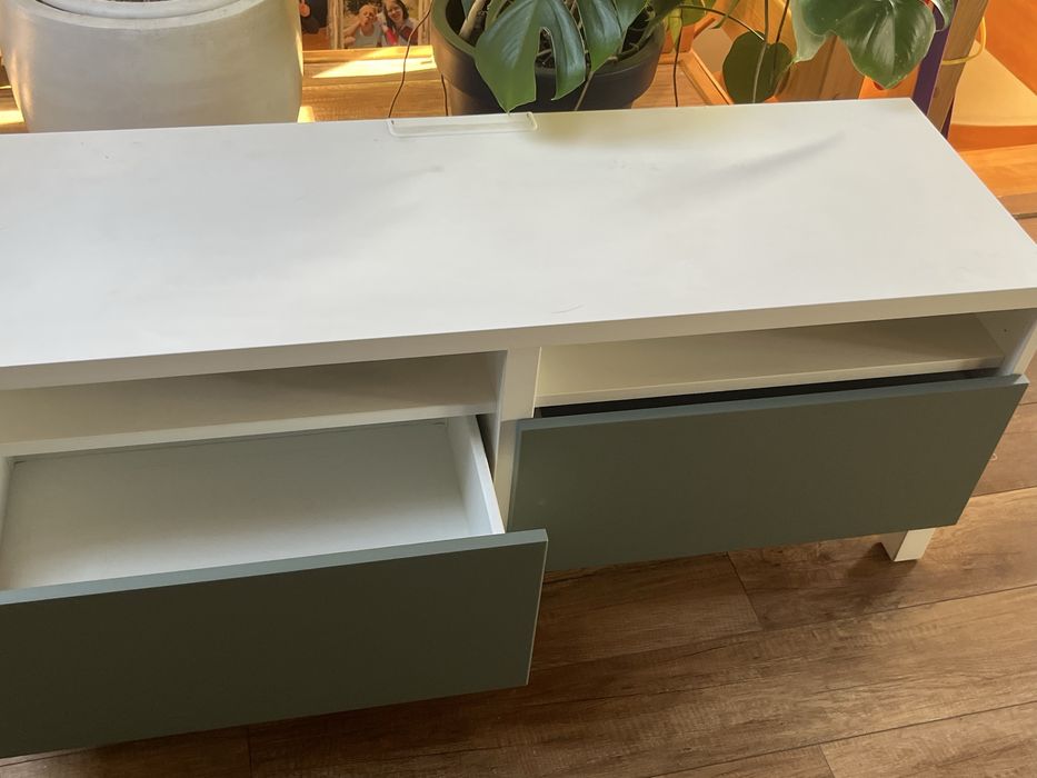 Szafka TV IKEA BESTA zielona 140x42x38