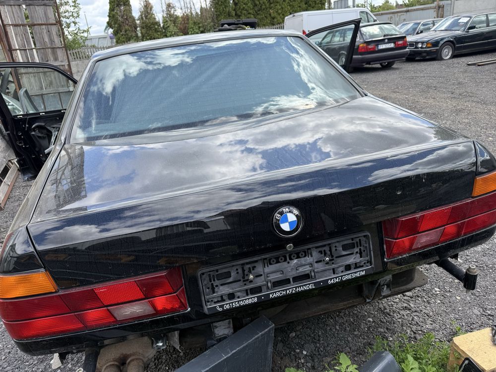 Klapa tylna idealna bez rdzy bmw e32 schwarz