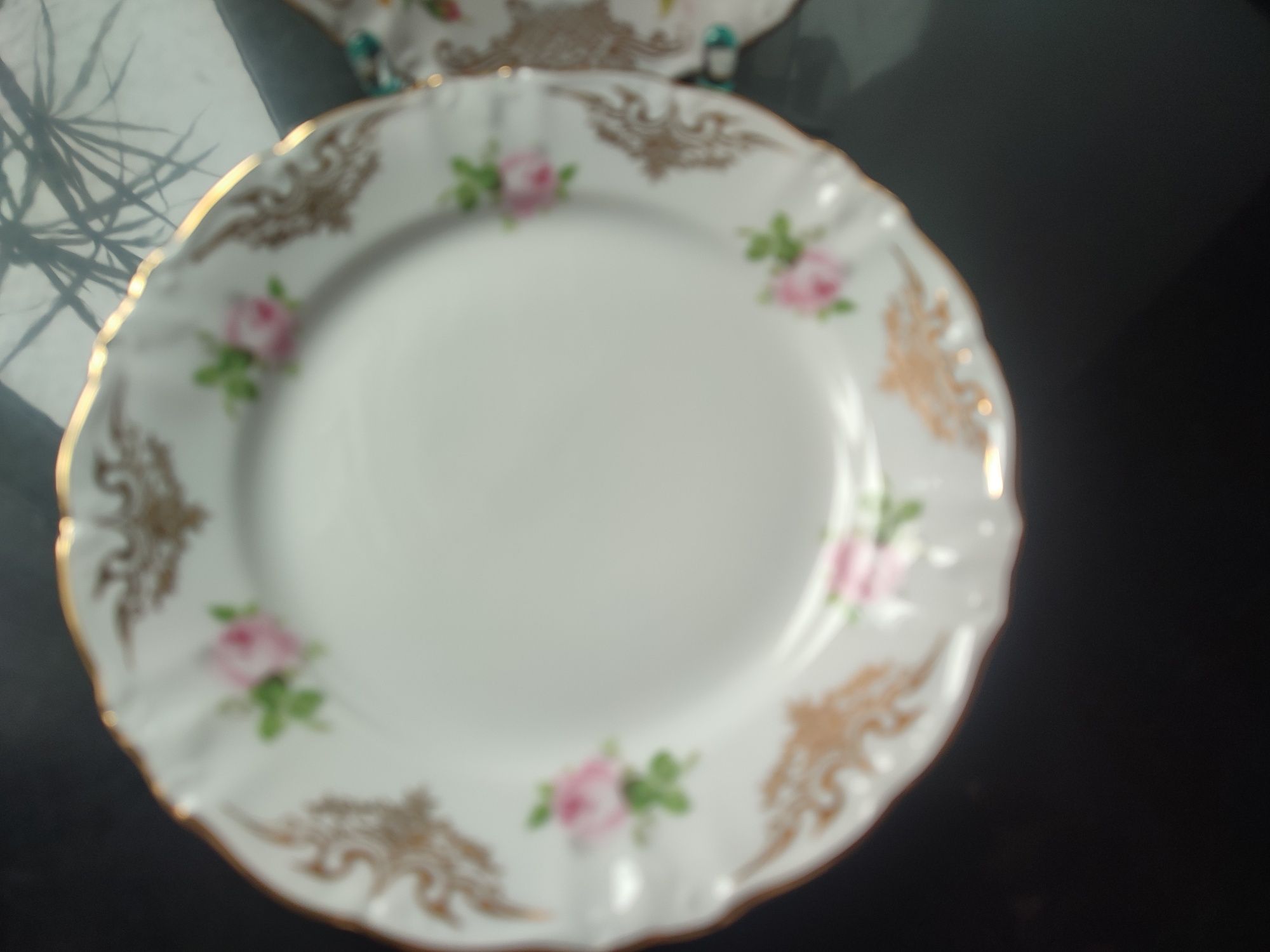 Zestaw dwóch starych talerzy deserowych porcelana Winterling