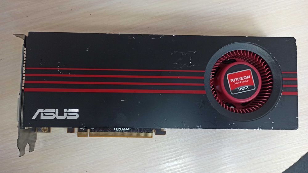 Відеокарта ASUS HD6950 2 gb 256 bit