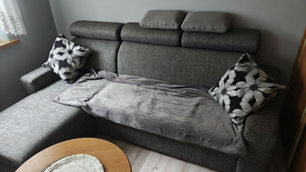 Narożnik z funkcją spania