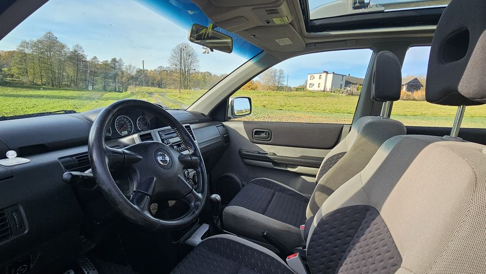 Nissan Xtrail 2.0 LPG Zadbany 4x4 Panorama dach