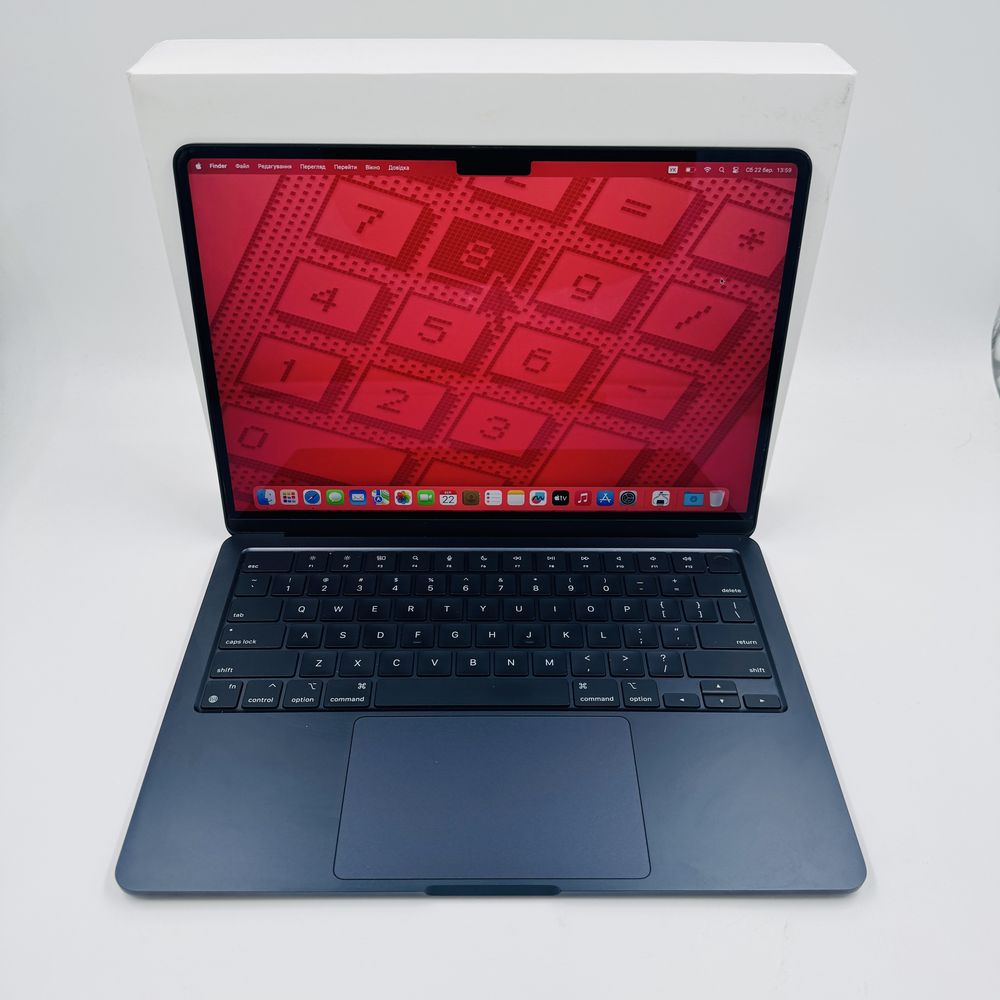 Apple Macbook Air 13.6 M2 2022 8GB RAM 256GB SSD Midnight IL5851