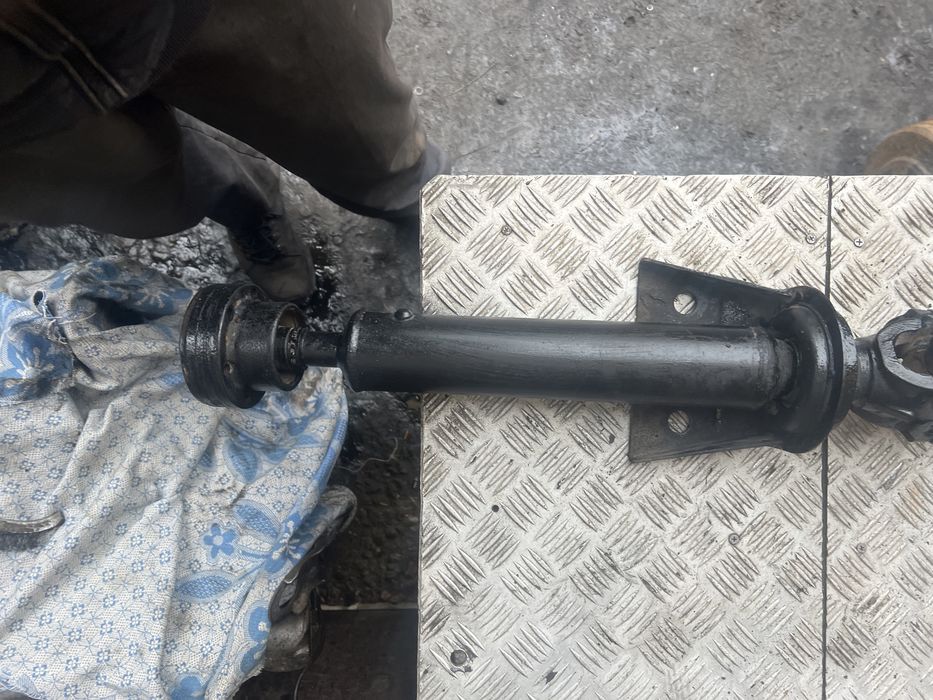 Кардан задний мерседес мл год 03 mercedes ml w163 об 2.3 бенз