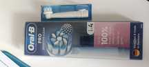 Oral B pro 4 szczoteczki