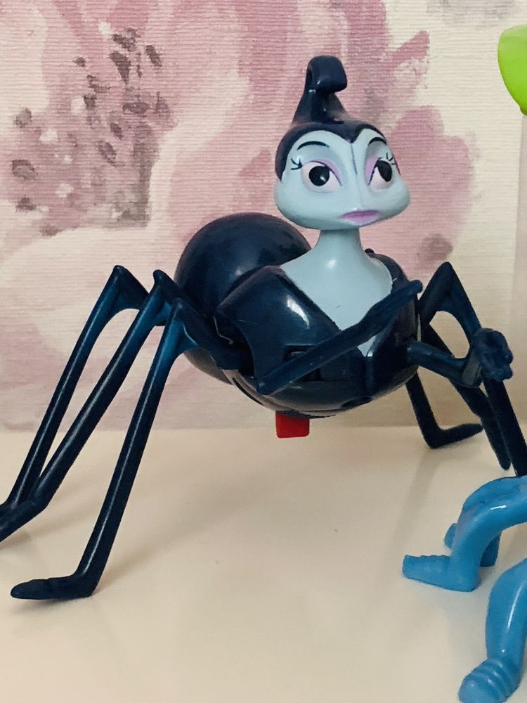 Zabawki McDonald’s vintage A Bug’s Life, Dawno temu w trawie