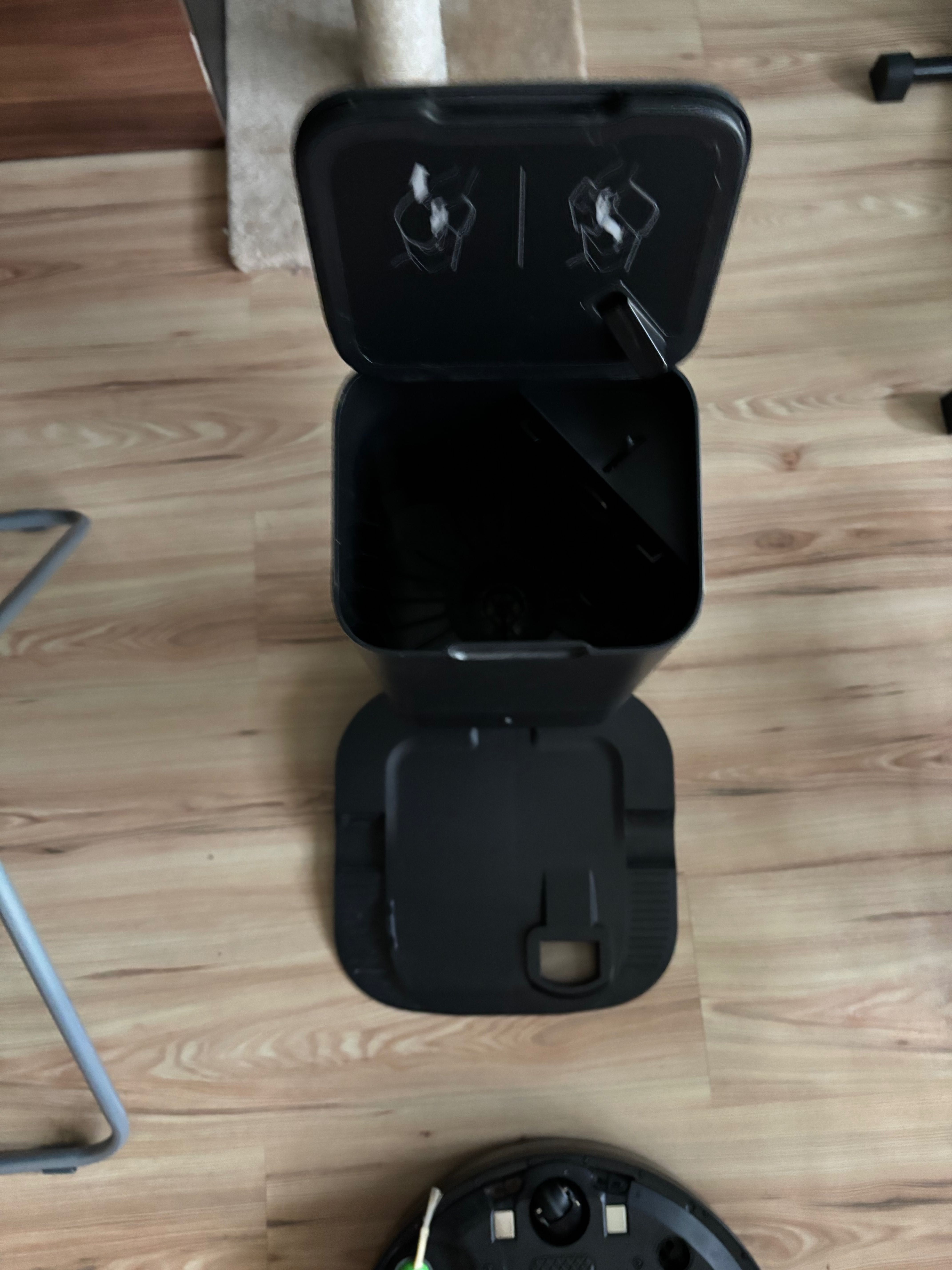 iRobot Roomba i3+