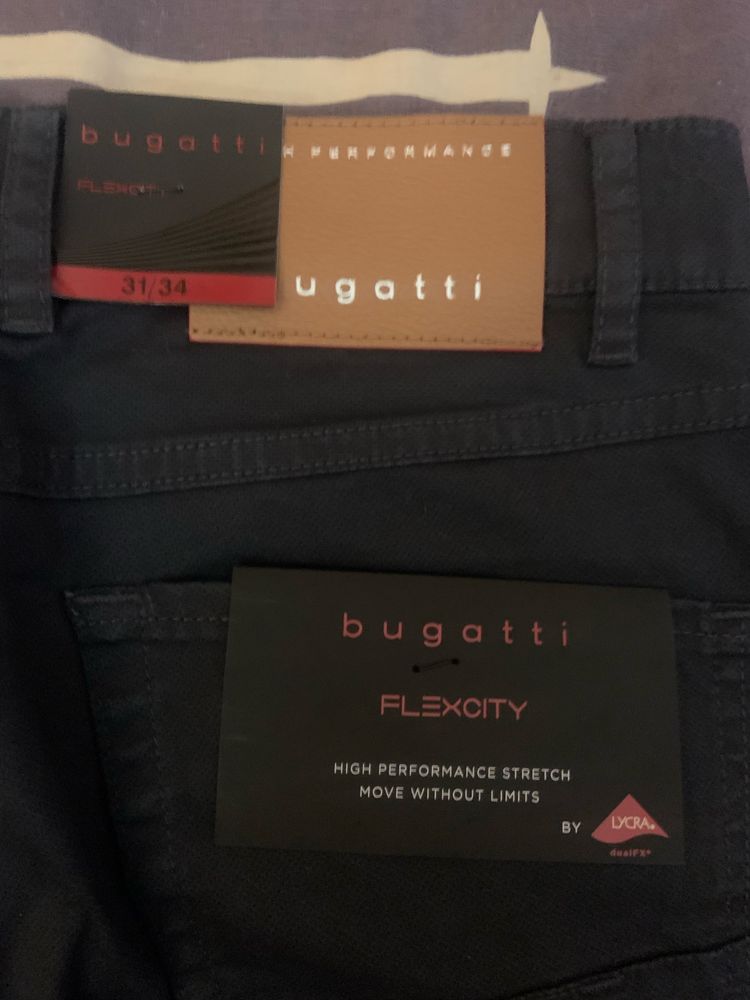 Продам джинсы Bugatti новые