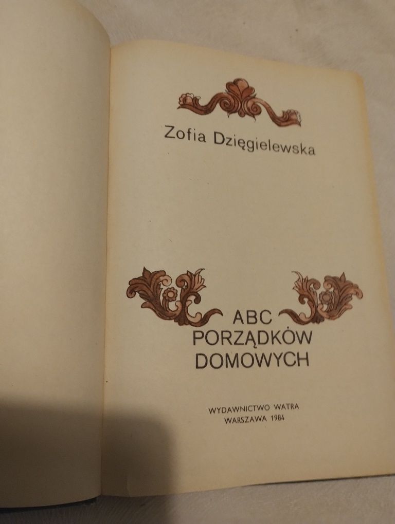 ABC porządków domowych Z. Dzięgielewska minimalizm dom mieszkanie