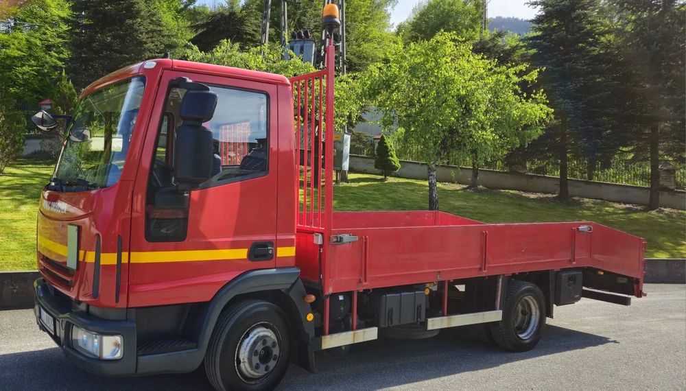 Iveco 75E15  POMOC DROGOWA 34.900 netto Autolaweta skrzyniowy do przewozu maszyn