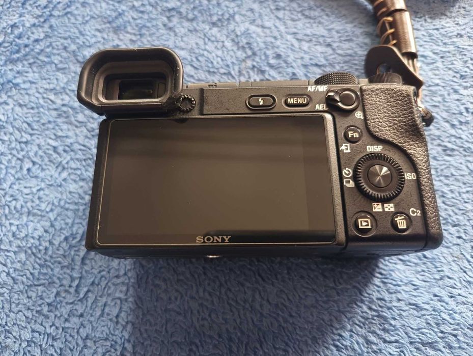 Aparat Sony A6400 Polecam super zestaw