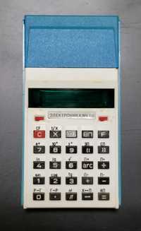 Вінтажний радянський калькулятор Електроніка МК 66. Рідкісна модель.