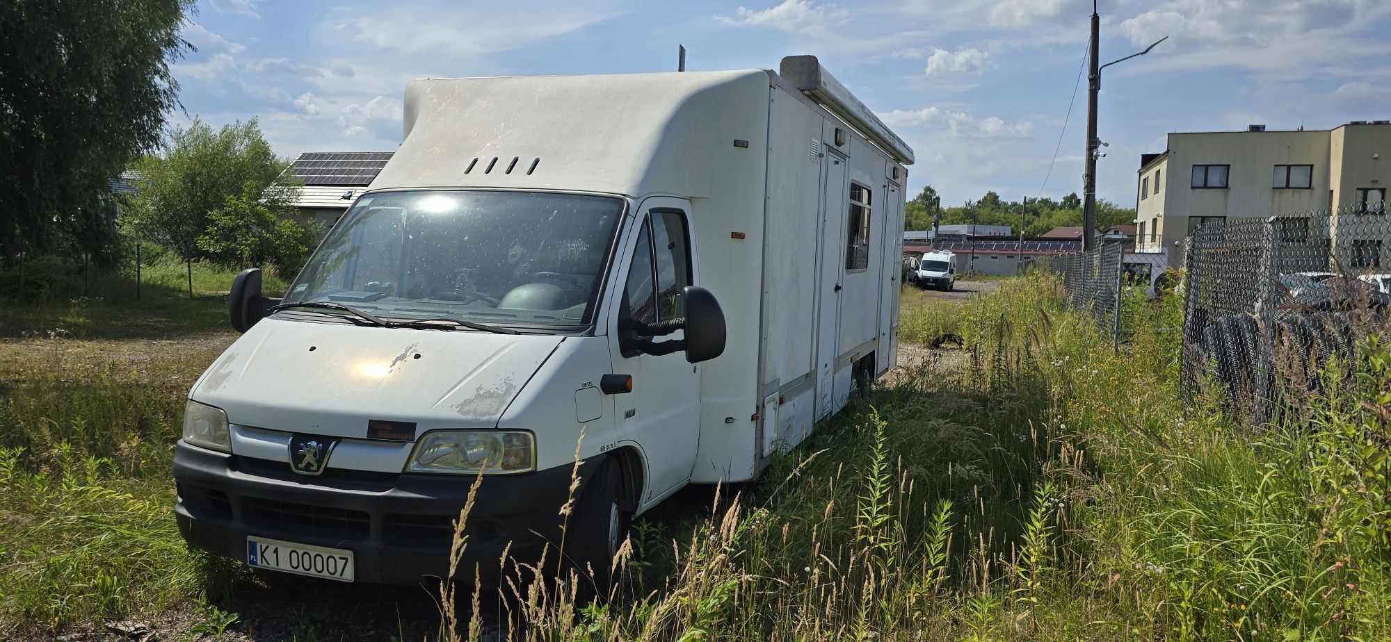 Sprzedam kampera XXL / biuro mobilne