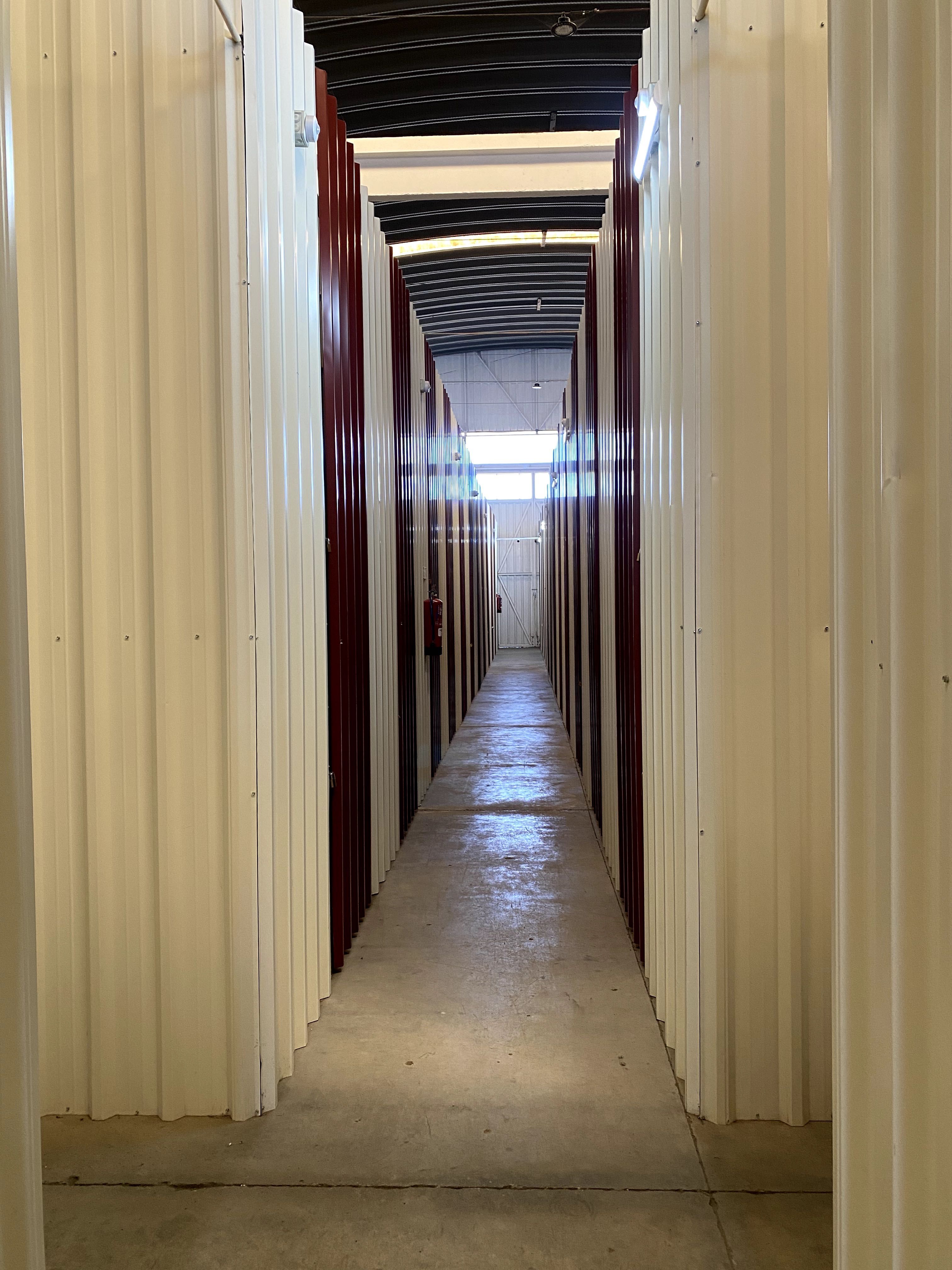 SARILHOS GRANDES/Armazém/ Arrecadação / Self-Storage / Garagem