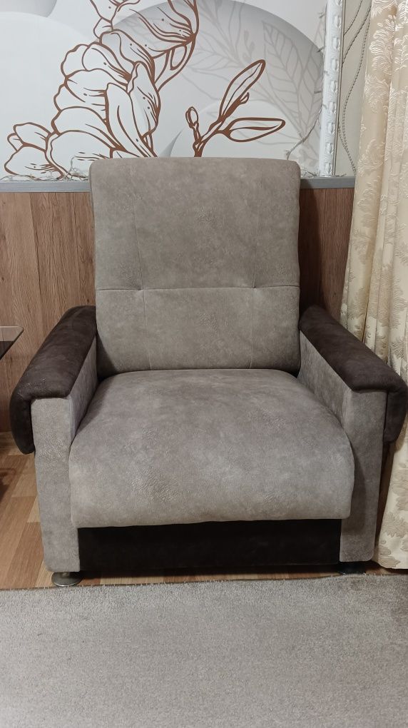 Продам удобное кресло