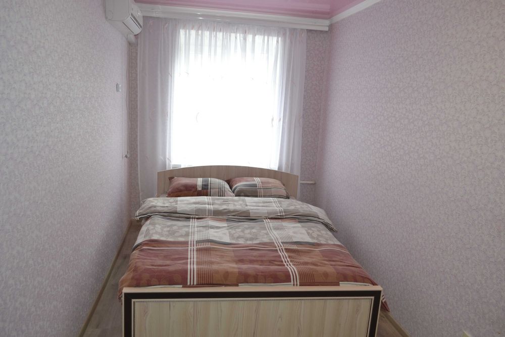 2-комнатная квартира в парковой зоне , рядом военная часть!