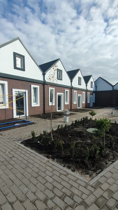 Таун по ціні студії, від забудовника!