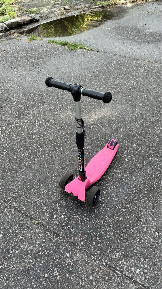 Дитячий самокат Scooter