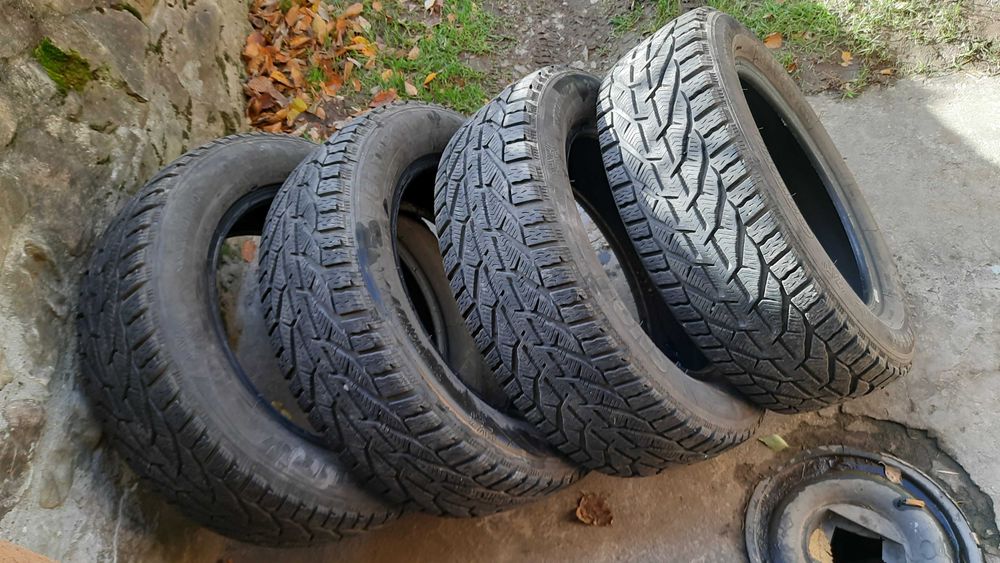 4x Opony zimowe  R16 205/60 R16 96H