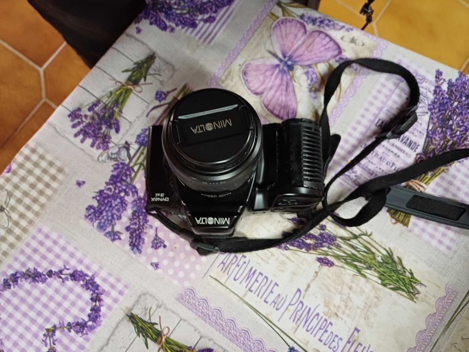 Minolta Dynax 3 xi Analog Camera64284533810563121