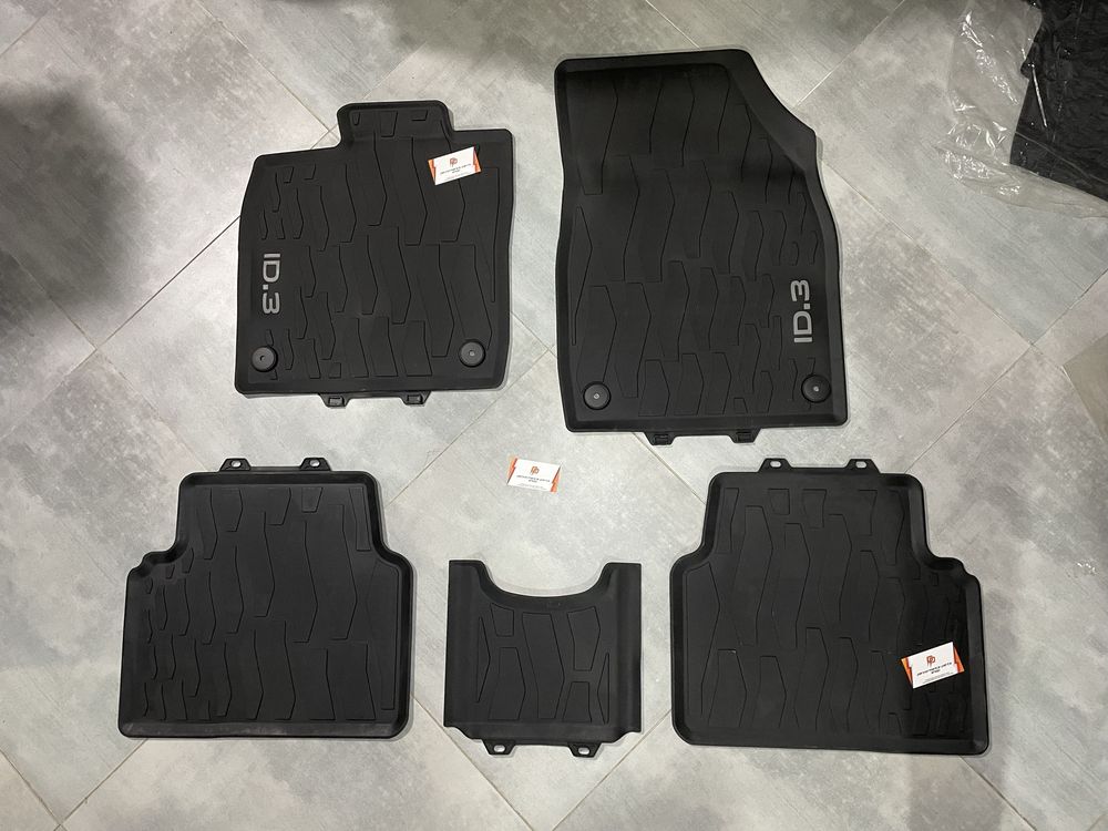 Килимки гумові Коврики резинові Volkswagen ID 3
