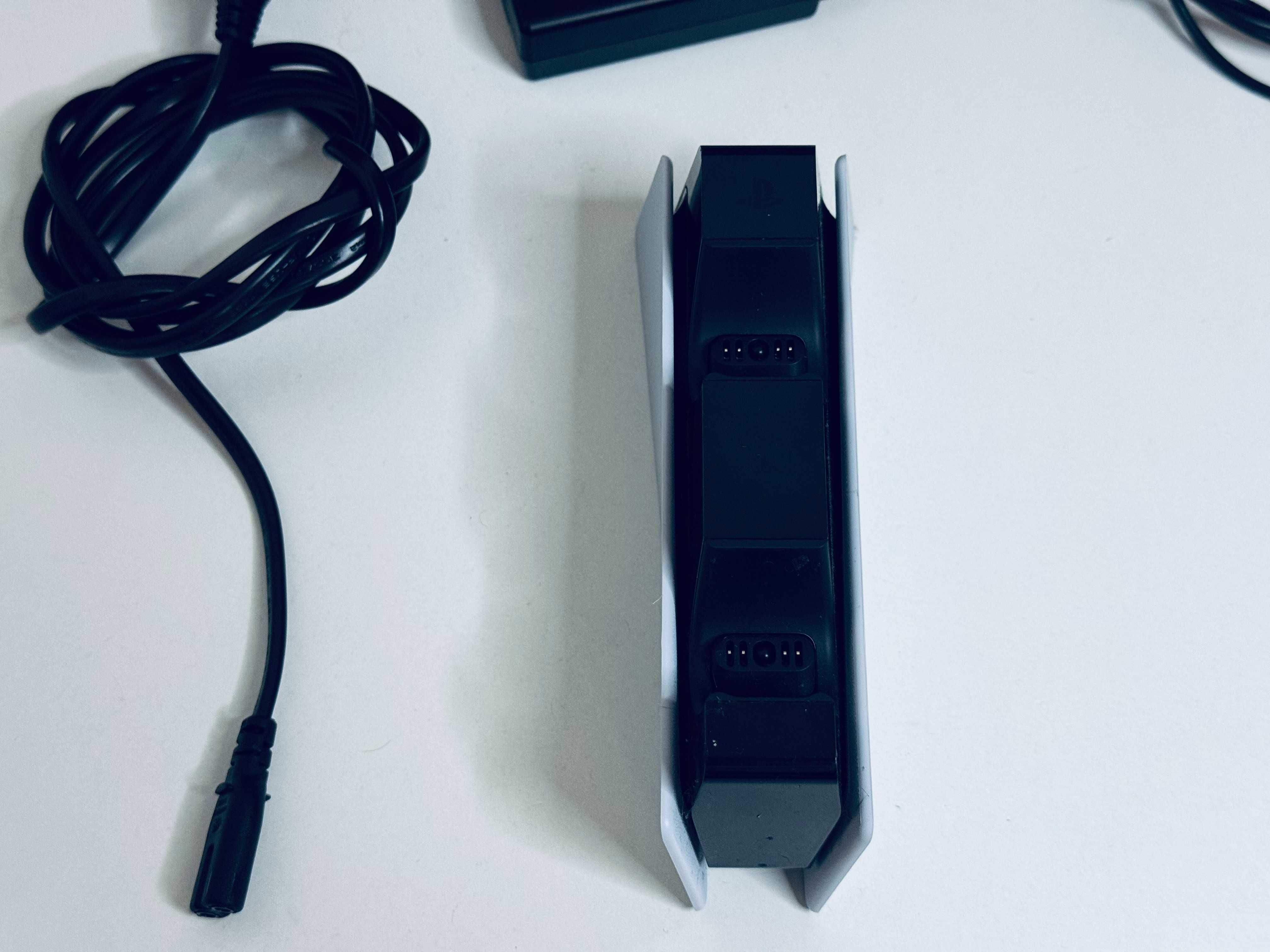 Ładowarka do padów PS5 Stacja ładująca Oryginalna Sony Playstation