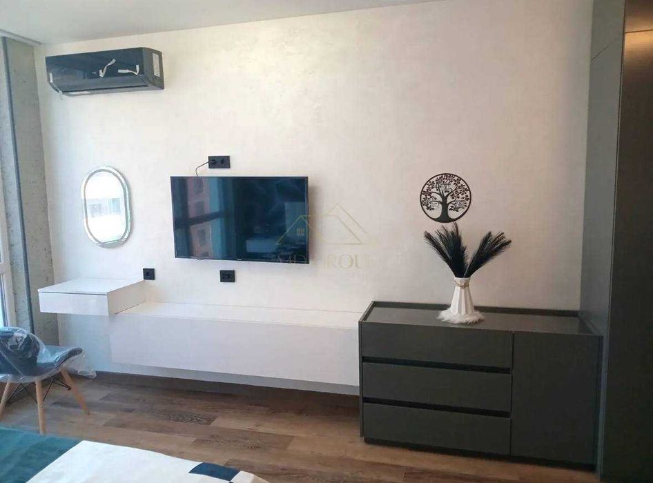 Продаж 1 кім. з сучасним ремонтом та меблями 7 поверх в ЖК Манхеттен!!