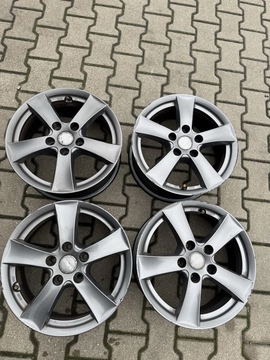 Felgi aluminiowe 16 5x114,3 toyota , suzuki , nissan , mazda ,